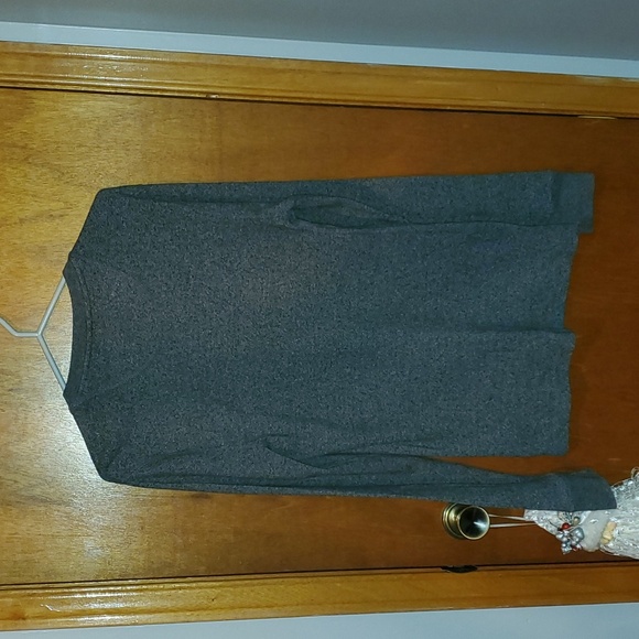 NWT Men's Roots Small Long Sleeve - Picture 2 of 7